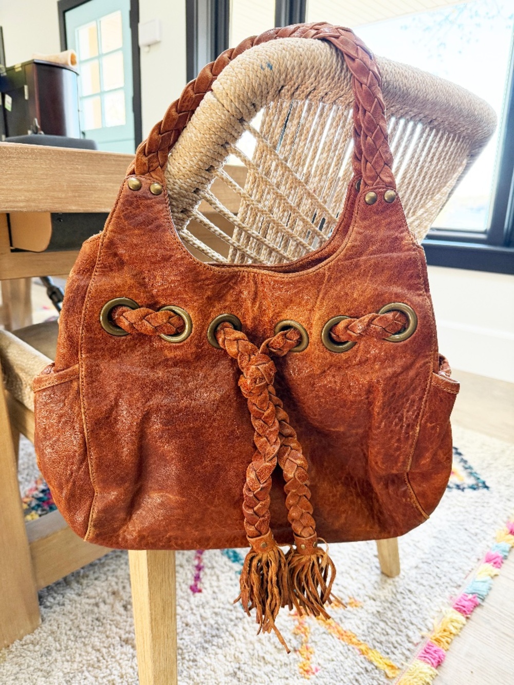 Kooba “Carla” light brown leather shoulder bag w/braiding detail & side pockets - Picture 2 of 12